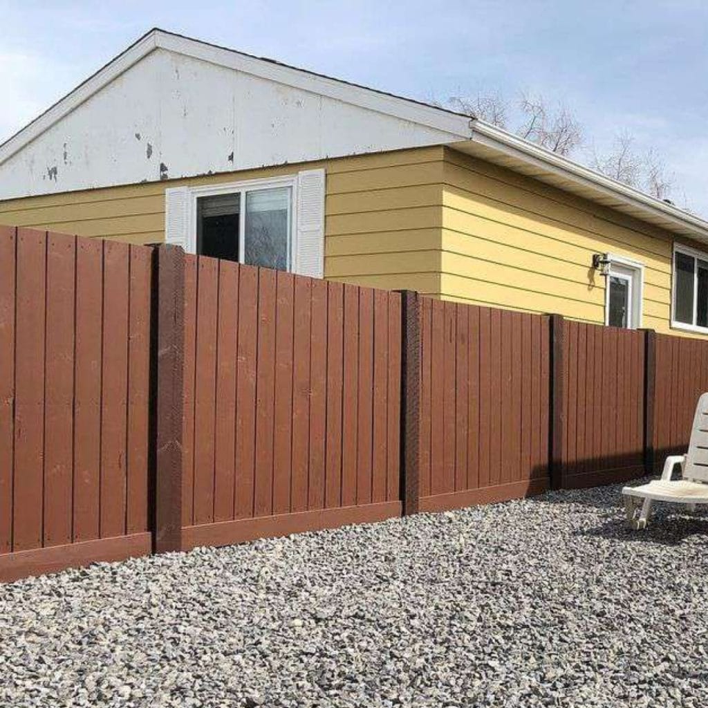 fence painting